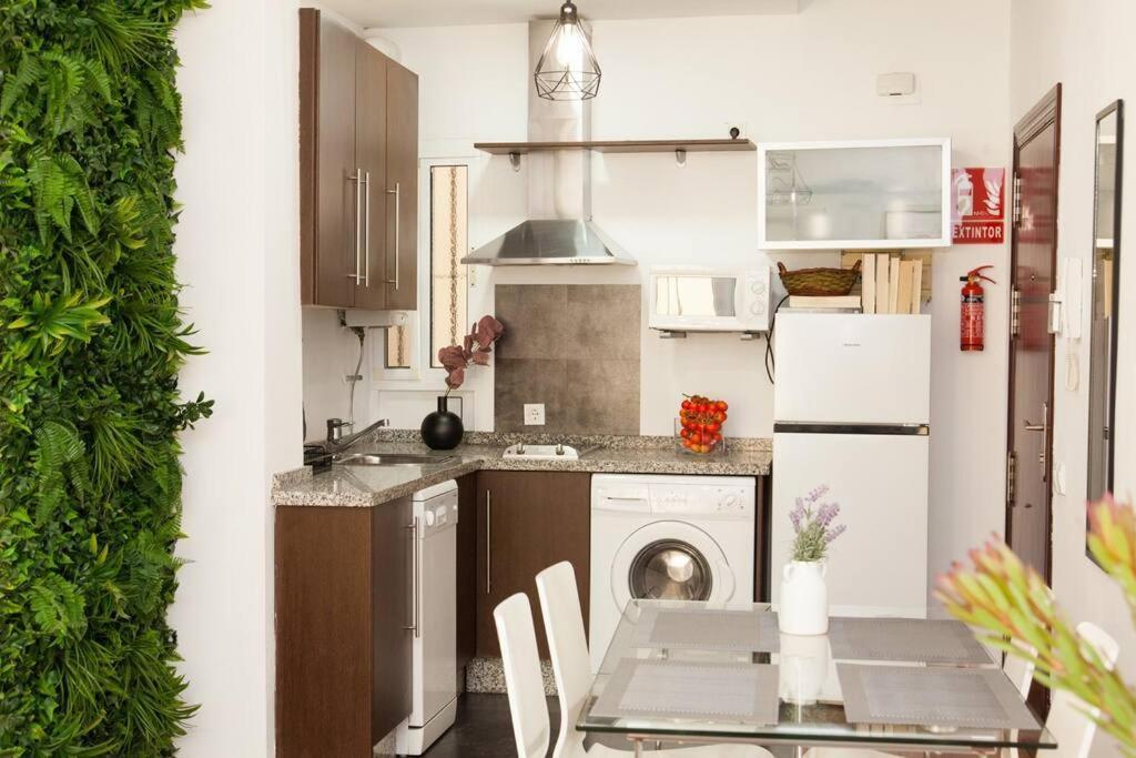 Appartamento Zona 1 Santa Cruz Parking Privado Siviglia Esterno foto