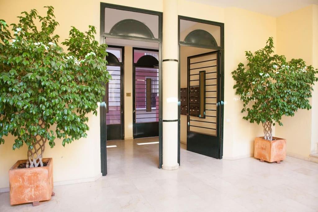 Appartamento Zona 1 Santa Cruz Parking Privado Siviglia Esterno foto