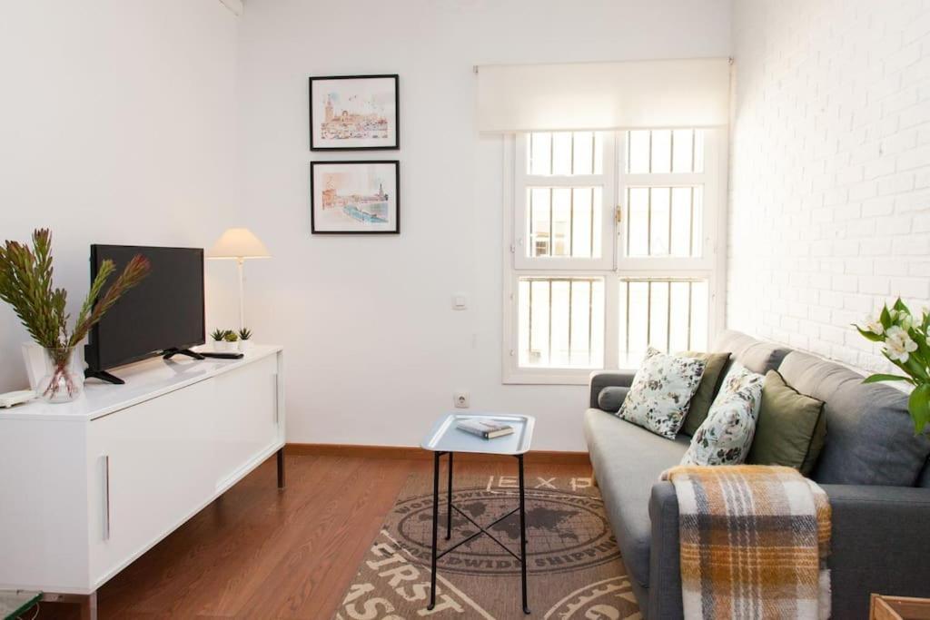 Appartamento Zona 1 Santa Cruz Parking Privado Siviglia Esterno foto